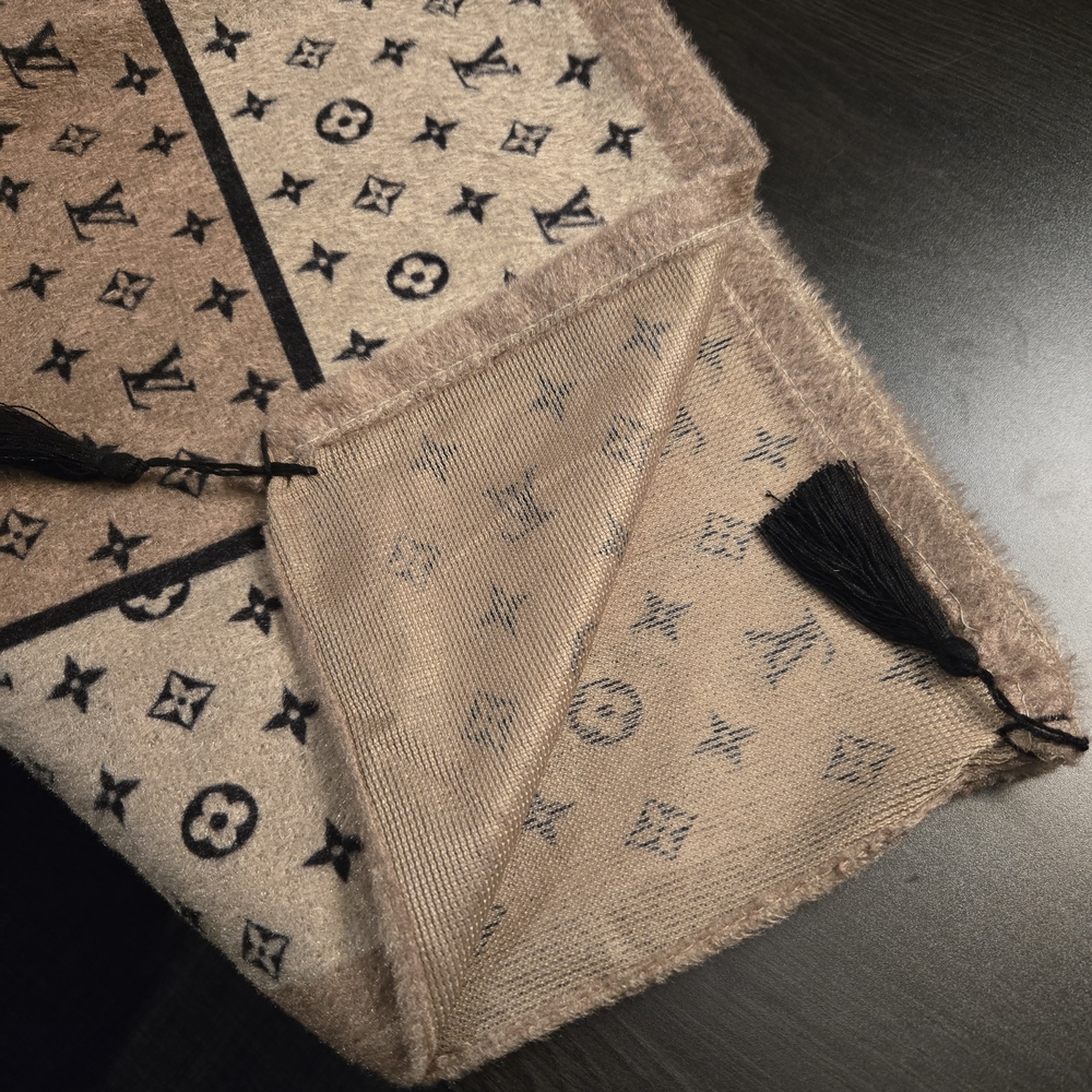 Luxury Beige and Black Patterned Scarf